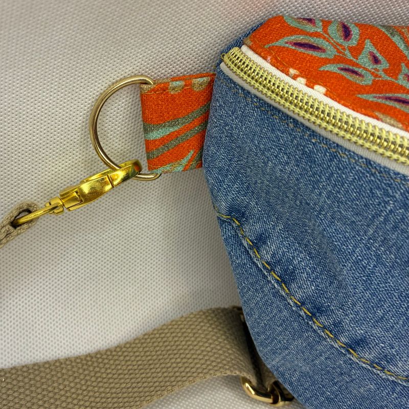 Banane en jean et tissu imprimé orange – Image 4